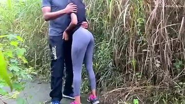 Big Ass Girlfriend Fucked In The Bushes By Horny Lover