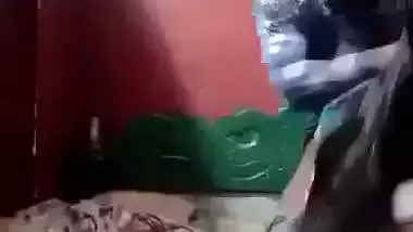 Desi sex video of a village guy fucking his Bhabhi