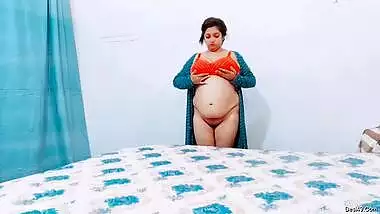 Paki Wife Shows Her Boobs And Pussy Part 2