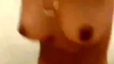 Perfect boobs desi girl boob press before fucking