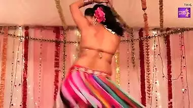 Dj Lahanga Mein-Seema Singh Spicy Music Video Bhojpuri HOT