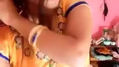 Madhubala Hot Sexy Dance in Live