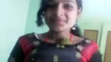 Sexy Bengali wife showing her nude body to her lover