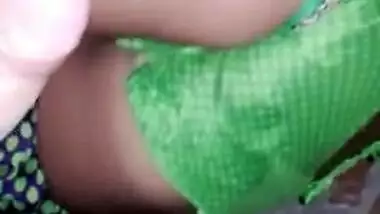 Indian XXX couple makes hot MMS video of oral sex for Desi viewers