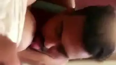 Bhabi getting horny to fuck