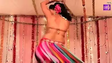 Dj Lahanga Mein - Seema Singh Bhopuri Hot Mujra