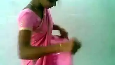 Cute Indian Desi Girl in Pink Saree Sucking and Fucking