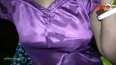 Hot indian bhabi fucking for her friend with desi indian video