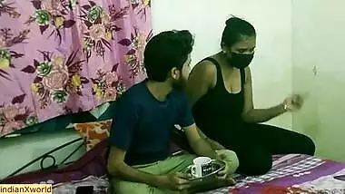 Bihar dude fucked room service Desi girl at local hotel! New leaked sex