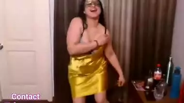 Indian Sexy Bhabhi Romance And Live Fucking Her Lover Part 1