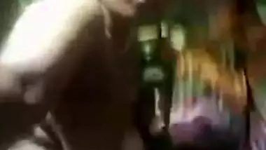 Young Desi man leaked XXX video of himself fucking his Bangladeshi wife