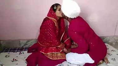 Viral Muslim Girl Honeymoon Sex Video - Geetabhabhi Suhagraat Chudai Video
