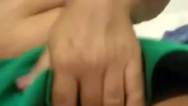 Hairy big pussy girl fingering