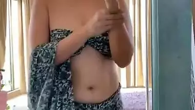 Neelam Kudale Sexy Seductress Off Shoulder and Navel Show To Let Us Drool For Her