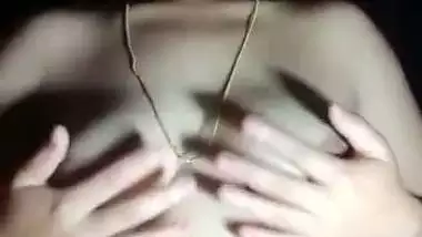 Manipuri girl naked pressing big boobs viral MMS