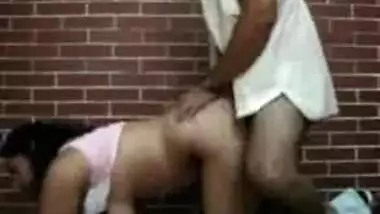 Northindian College Girl fucked by her BF in Campus
