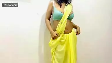 Sexy Bhabi Blowjob and Fucked