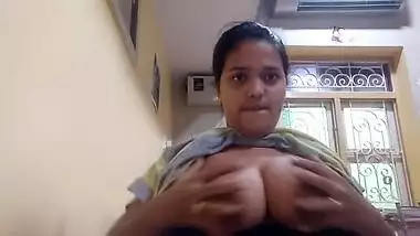 Desi Horny Huge Booby Girl 4 Videos Part 4
