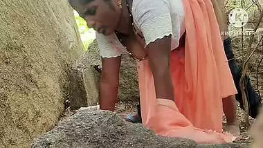 Indian outdoor sex of Nephew fucking his aunt in the bush