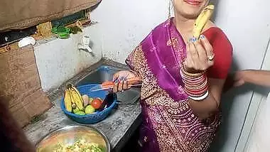 Morning Kitchen Fucking In Standing Doggy - Bhabhi Ko Kitchen Me Choda With Devar Bhabhi And Morning Sex
