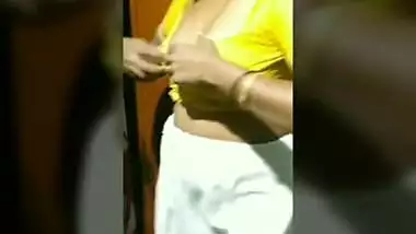 Jamuna bhabhi bra show