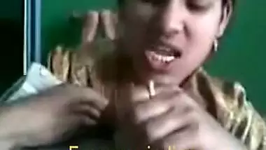 Desi Sex Of Young Girl Playing With Cousin’s Cock