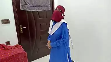 Desi School Girl in Uniform Nude Dance