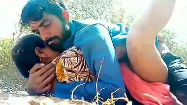 Bihari outdoor sex MMS Dehati sexy video