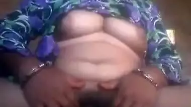 Bihari Girl Showing Her Boobs and Pussy