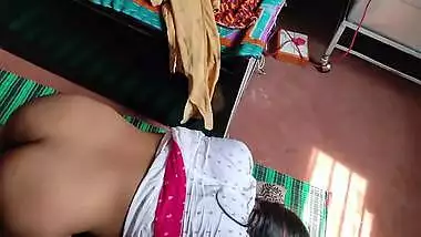Teacher Ne Apni Girl Ko Kutiya Banaya Or Chodkar Pregnent Kiya