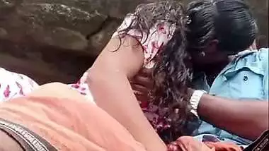 Mallu girl boob suck by lover while she gave handjob
