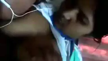 Sweet Desi girl feeding her XXX juicy boobs to her colleague MMS