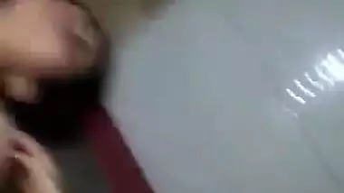 Delhi Bhabhi Fingering Pussy And Showing Boobs