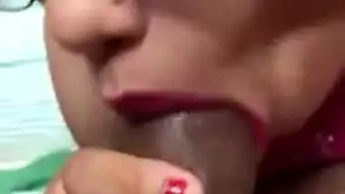 Very hot girl sucking cock