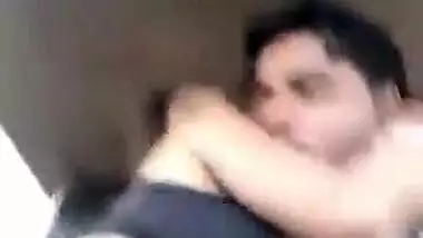 Indian girl boobs sucking in the car