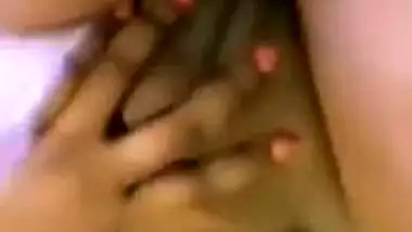 Today Exclusive- Horny Nri Girl Sucking Her Boobs And Shows Wet Pussy