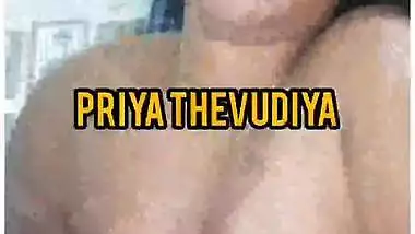 Horny Tamil Girl Paly With Lover Dick