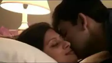 Indian Couple Honeymoon Passionate Kissing And...