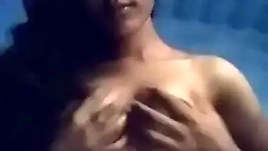 Saamia Making Nude Selfie Video For Lover