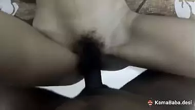 Hindi chuda chudi of a guy fucking his GF’s hairy pussy