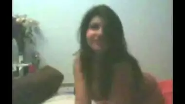 Desi webcam girl showing naked body on demand