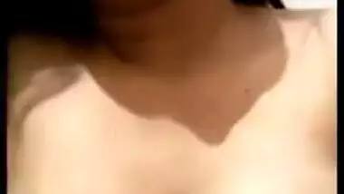 Desi AWESOME BOOBY DESI NUDE VC