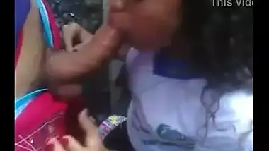 Nepal girl outdoor blowjob session