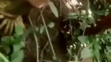 Tamil village Bhabhi fucked in the jungle
