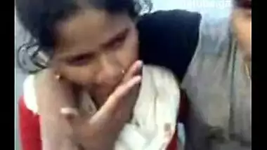 Hindi sex videos punjabi girl boobs press by friends