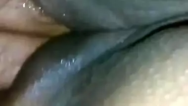 Desi sexy aunty sucking cock and fingered