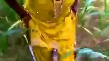 indian punjabi bhabhi fucked in open fields mms