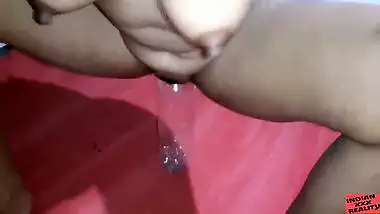 village bhabhi cunt fuck by bottle