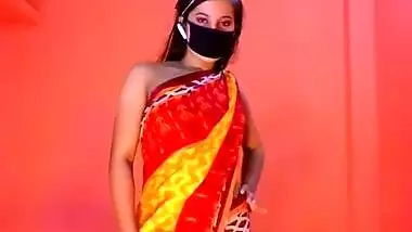 Indian College Girl Dancing – Movies