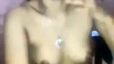 Bangla sex video of a lady wanking and riding a dick
